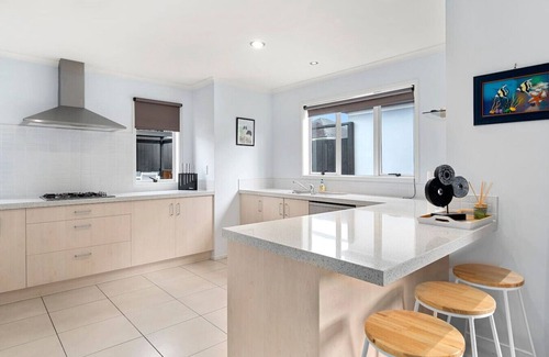 Tauranga Maison | Spacious home on landing drive