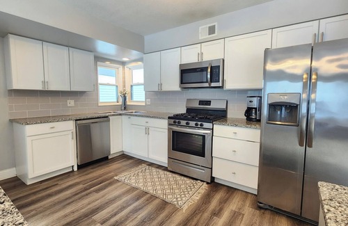 Miller Beach Maison | Spacious home overlooking Indiana National Dunes. Five minute drive to beach.