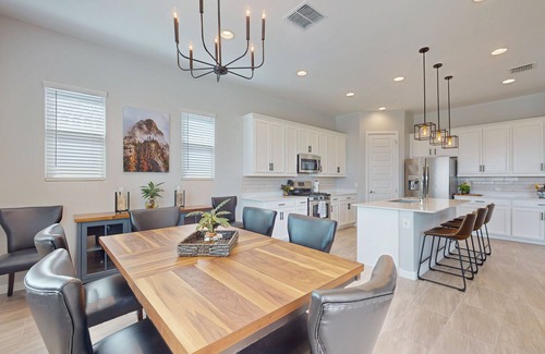 Pasqualetti Mountain Ranch Maison | Spacious home-w/ a pool, hot tub & game room & close to attractions