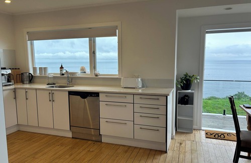 Wellington Maison | Spacious home with coastal views