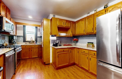 Jefferson Heights Maison | Spacious home with enormous yard & firepit - near trails, village center