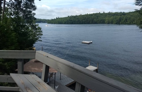 Meredith Maison | Maison spacieuse avec une vue spectaculaire sur le lac Winnipesaukee!