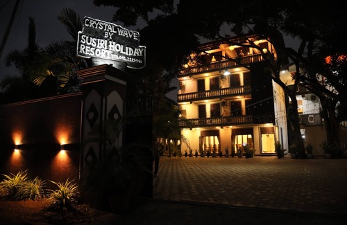 Matara Hôtel | Spacious hotel in welcoming Matara with WiFi, AC