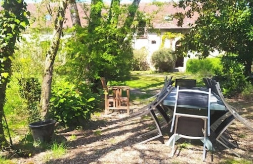 Loche-sur-Indrois Maison | Spacious house, private pool, gardens, peace