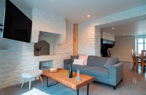Rosporden Maison | Maison spacieuse à 20 min de la mer espace extérieur & proche GR34 pour famille