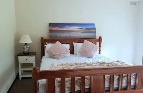 Mount Clear Maison | Spacious house for large family-close to Sovereign Hill @Mount Clear