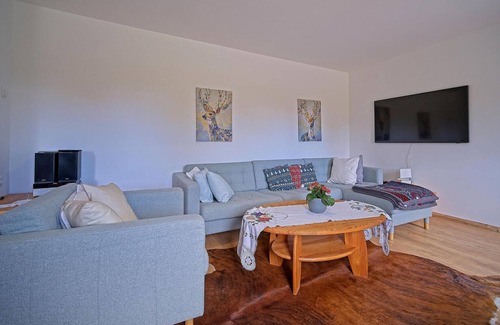 Stara Susica Maison | Spacious house in the green heart of Croatia.