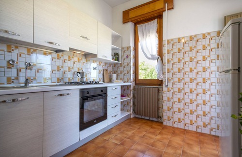 Paduledda Maison | Maison spacieuse à Costa Rossa avec vue partielle sur la mer et terrasse