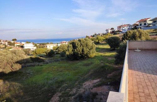 Anavyssos Maison | Spacious House, next to Best Beaches near Athens.