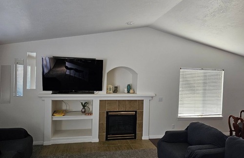 West Valley City Maison | Spacious House Near SLC Airport