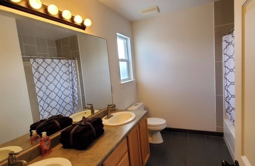 West Valley City Maison | Spacious House Near SLC Airport