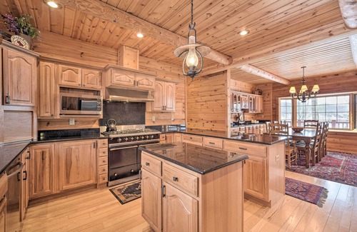 Brill Cabine | Spacious House w/Boat Dock on Red Cedar Lake