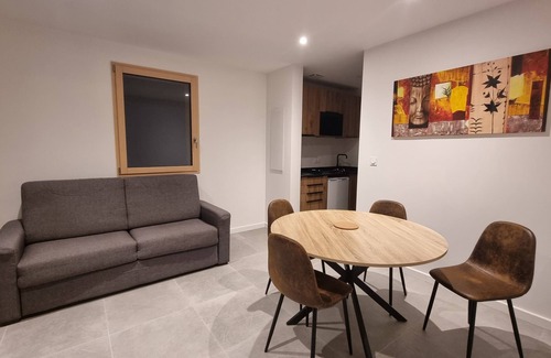 Sailhan Maison | Maison Spacieuse avec SPA privé à SAILHAN