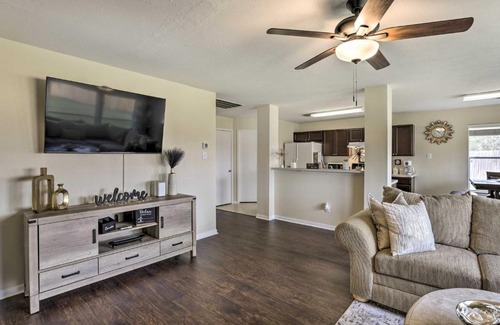 Clodine Maison | Spacious Houston Home about 22 Mi to Downtown!