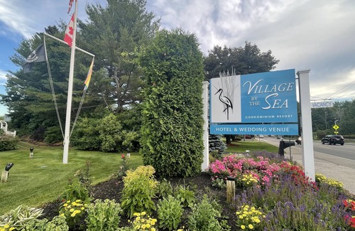 Wells Copropriété | Spacious/Immaculate 1st flr 1,260 SqFt Unit
