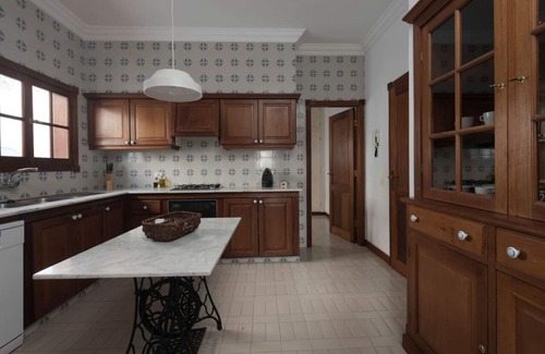 La Mancha Appartement | Vue mer et Teide, terrasses, wifi, concierge dans villa [apt D]