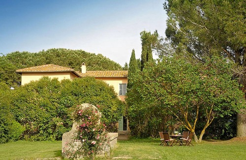 Pescia Romana Appartement | Spacieux appartement italien w / grande piscine et près de la plage