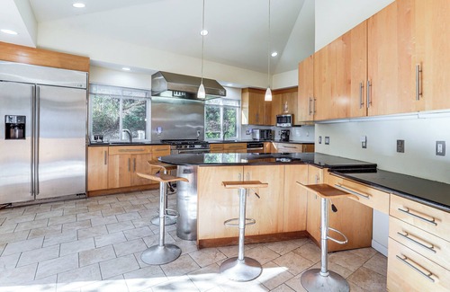 Gulph Mills Maison | Spacious King of Prussia Home w/ 2 Game Rooms