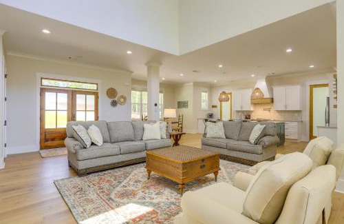 Milledgeville Maison | Spacious Lake Sinclair Vacation Rental with Dock!