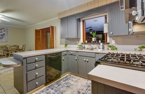 Little Rock Maison | Spacious Little Rock Home w/ Patio - 9 Mi to Dtwn!