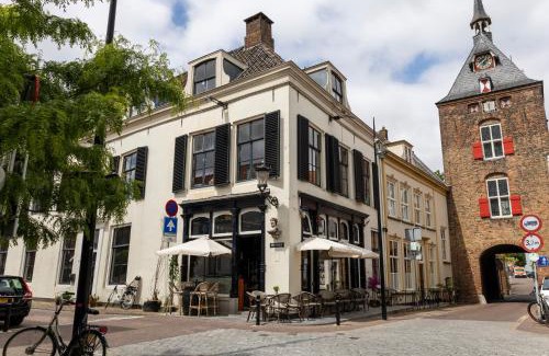 Vianen Appartement | Spacious loft in listed building