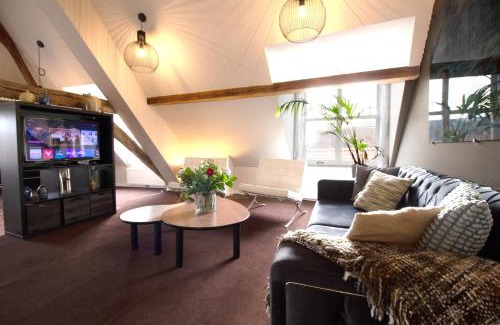 Vianen Appartement | Spacious loft in listed building