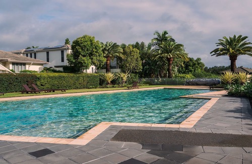 Gold Coast Appartement | Spacious Luxury Apartment Near the Lake in Gold Coast - Prime Location