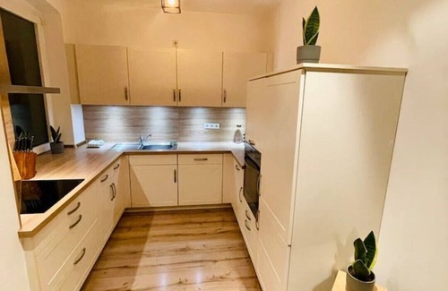 Donnerburgsiedlung Appartement | Spacious maisonette near Ölper See