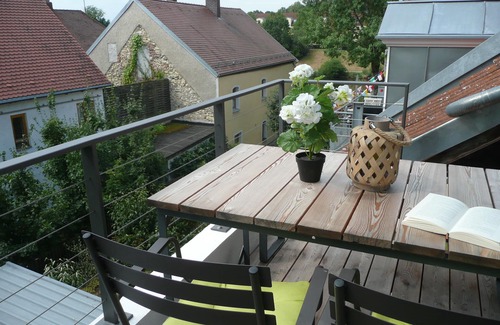 Regensburg Appartement | Spacieux appartement en duplex avec terrasse sur le toit dans un emplacement idéal