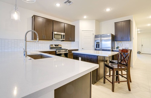 Maricopa Maison | Spacious Maricopa Vacation Home ~ 4 Mi to Downtown