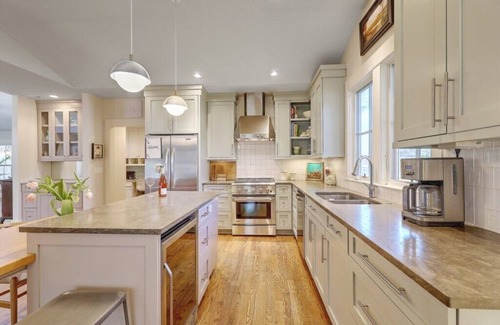 Charleston Maison | Spacious Mt Pleasant Getaway with Pool, Near Sullivan’s Island & Downtown