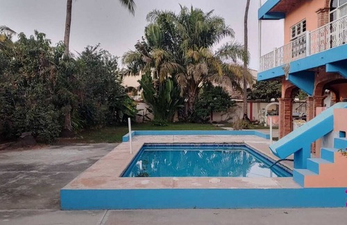 La Penita de Jaltemba Maison | Spacious 6-bedroom house in beautiful La Peñita de Jaltemba with WiFi, AC