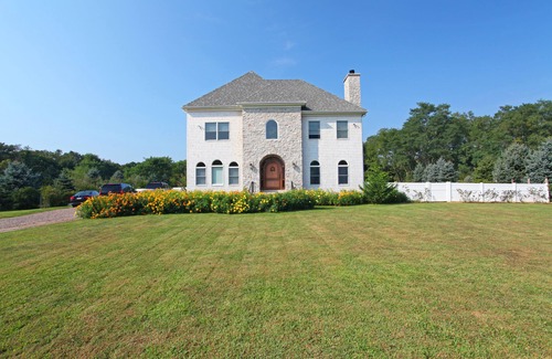 Peconic Maison | Spacieux Nouvelle maison de 4 chambres avec piscine sur 2 Acre propriété