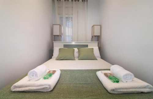 Sants-Montjuic Appartement | Spacious New and Renovated Apartment in Plaza España with Stunning Terrace-Garden and Exquisite Decoration
