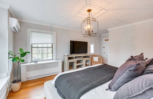 Weequahic Maison | Spacious New Jersey Home: Pool & Fire Pit!