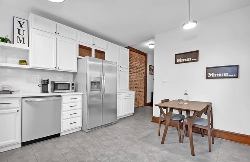 Olde Towne East Maison | Spacious newly-renovated Downtown Columbus home