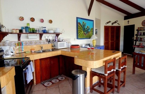Playa Hermosa Villa | Villa spacieuse avec vue sur l'océan et piscine privée.