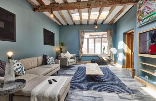 Cley next the Sea Appartement | Spacious One Bedroom Coach House in Cley Norfolk