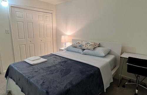 Norristown Maison | Spacious One Bed One Bath in a Condo