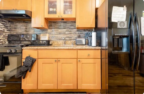 Centereach Appartement | Spacious one Bedroom Apt with private entrance