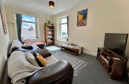 Neyland Appartement | Spacious Pembrokeshire Apartment