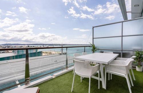 Auckland Central Business District Appartement | Spacious Penthouse With Spectacular Harbour Views!