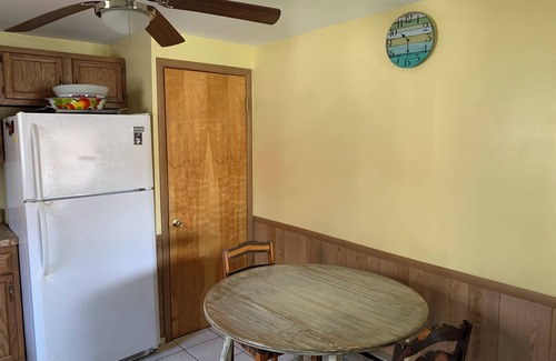 Sweet Valley Maison | Spacious Private Lake Front - near Ricketts Glen!