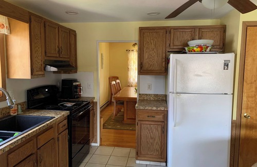 Sweet Valley Maison | Spacious Private Lake Front - near Ricketts Glen!
