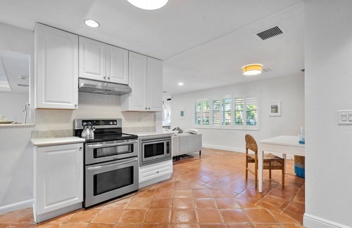 Lake Ida Shores Maison | Spacious Private Pool Oasis