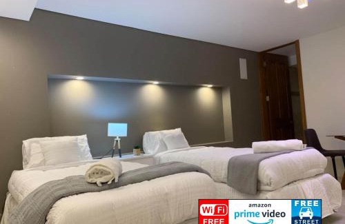 Putney Appartement | Spacious Putney Studio-2 Beds, Short drive to Parklands & Olympic