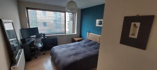 Inchicore Appartement | Spacious Riverside 1Bd in Bustling Village