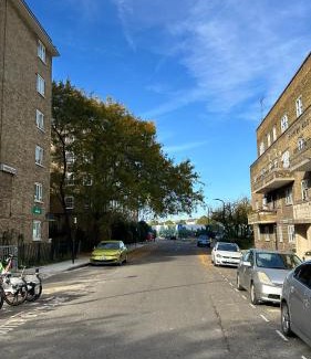 Somers Town Lit Et Petit-Déjeuner | Spacious Room in Central London
