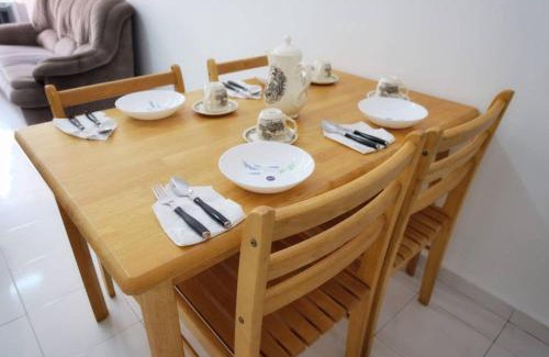 Seremban Appartement | Spacious Rooms Central Park Homestay Seremban 2