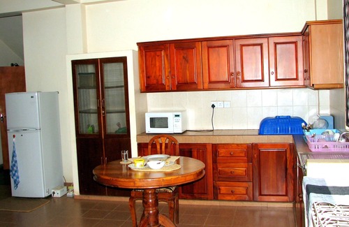 Habarana Maison | Chambres spacieuses avec / salles de bains attenantes / Travellers Paradise